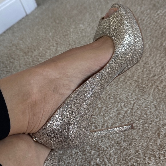 Gold Sparkly Peep-Toe Pumps - Picture 10 of 12